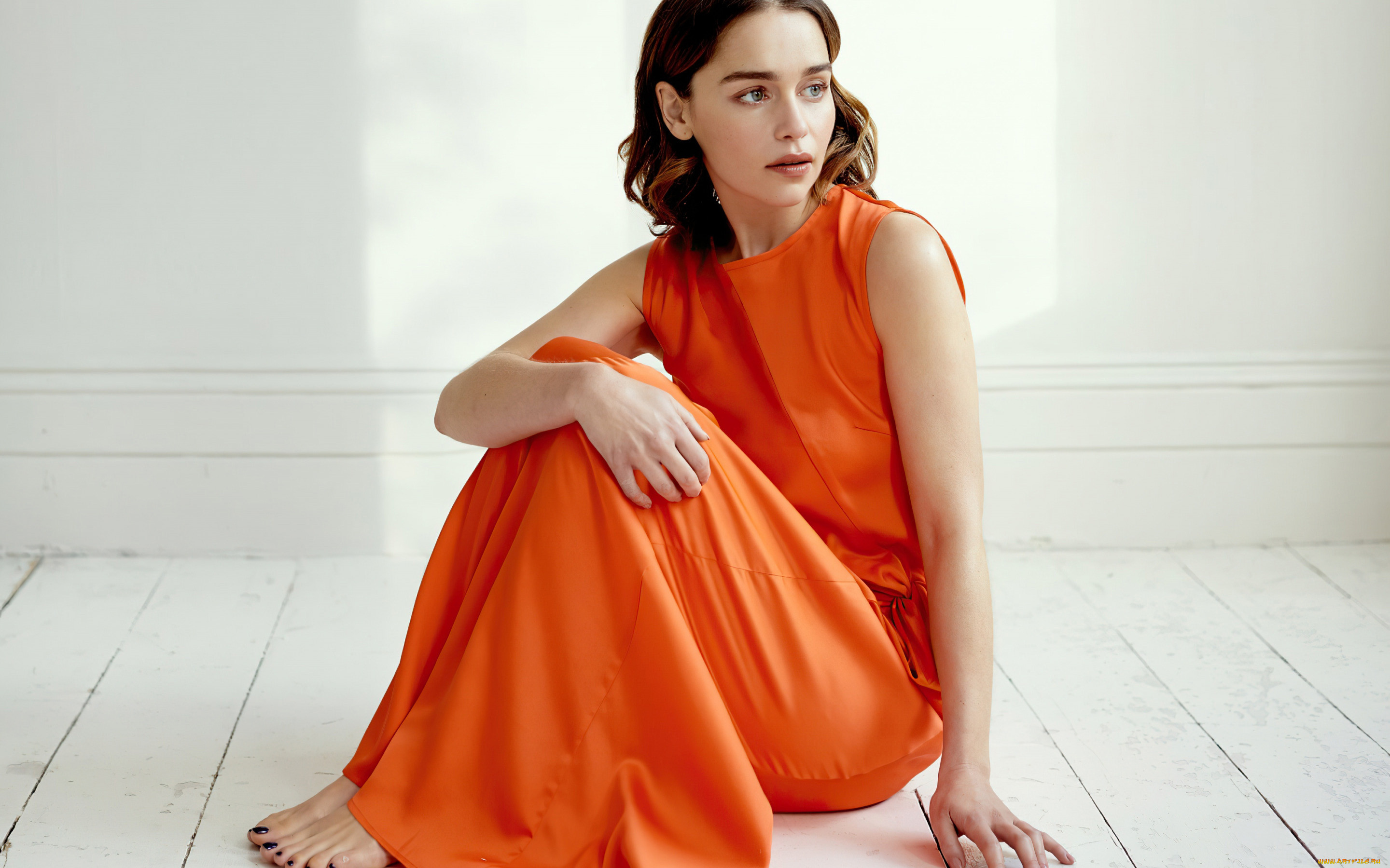 , emilia clarke, 